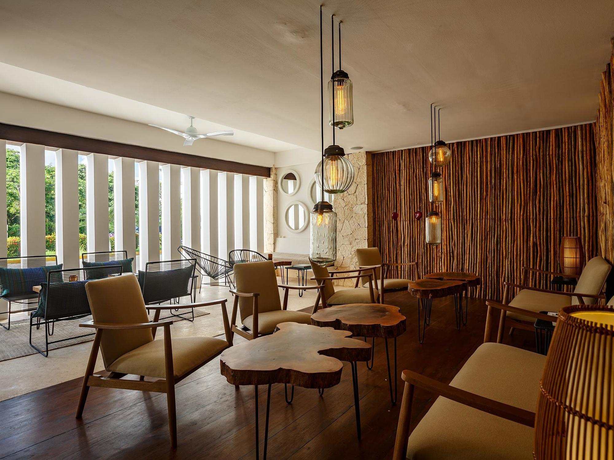 Hm Playa Del Carmen Hotell Exteriör bild